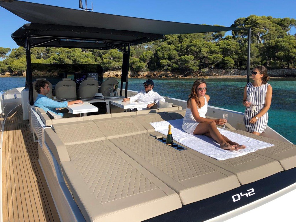De Antonio Yachts D42 Open thumbnail 2