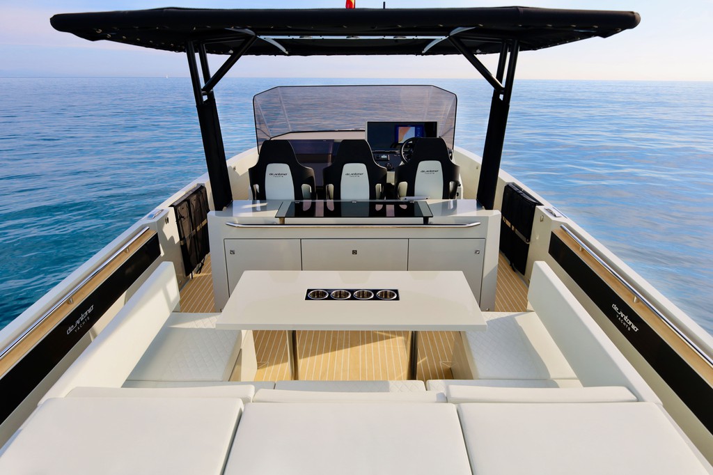 De Antonio Yachts D36 Open thumbnail 2
