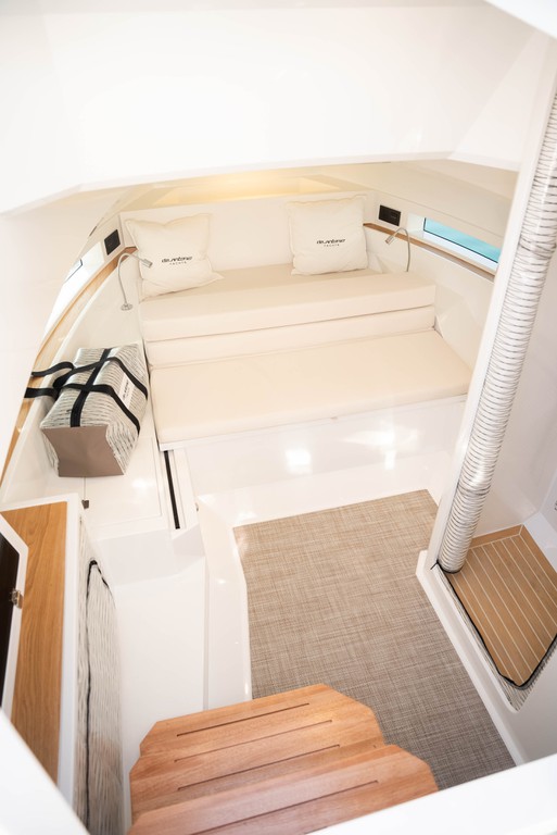 De Antonio Yachts D32 Open thumbnail 4