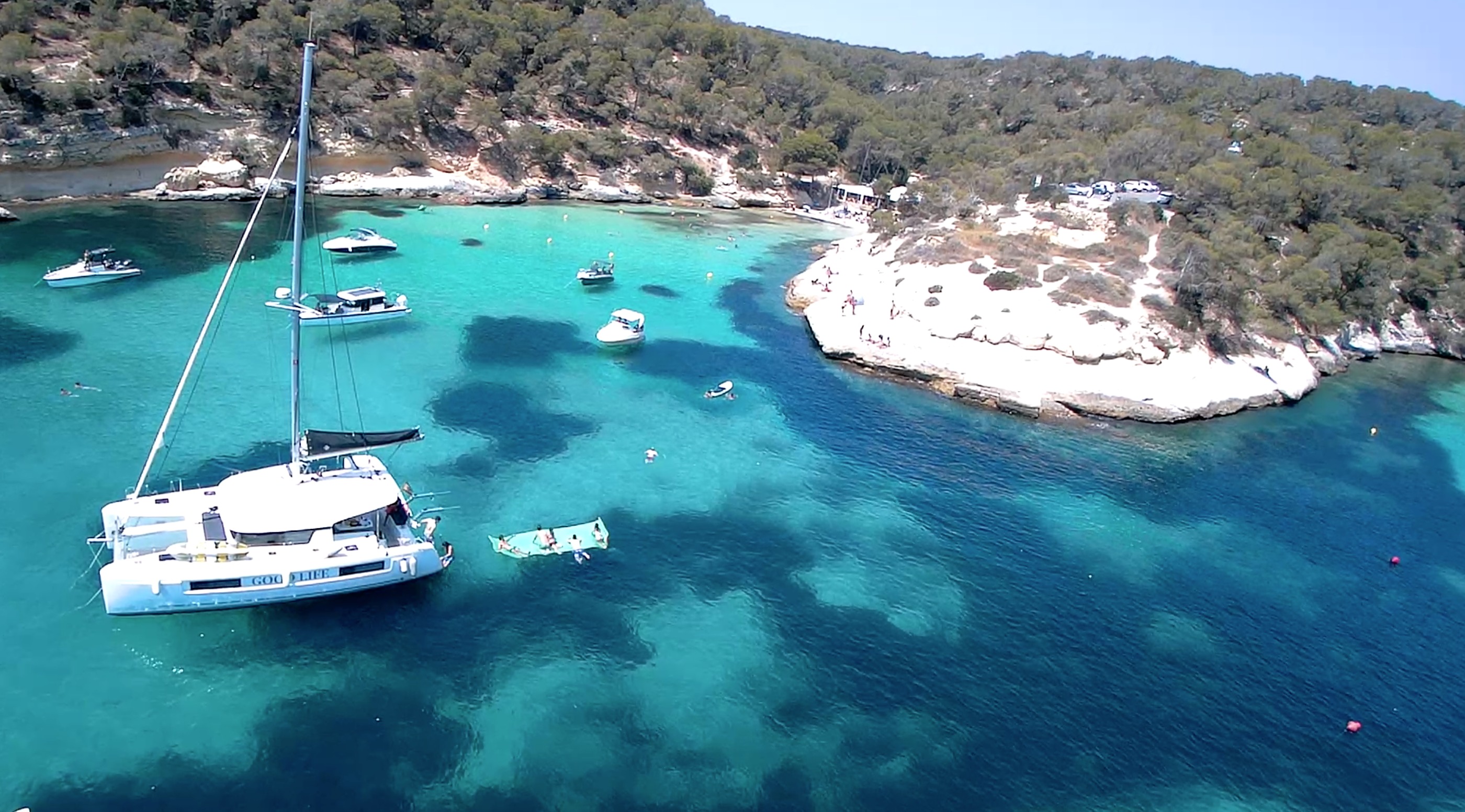 CATAMARAN Lagoon 40 thumbnail 4